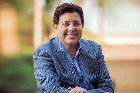 هاني شاكر528.jpg