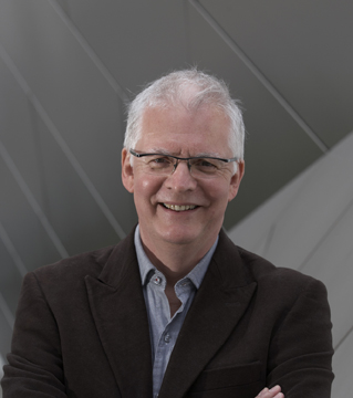 ملف:Ken Shuttleworth (architect).jpg