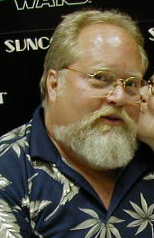 ملف:William Hootkins in 2002 (cropped).jpg