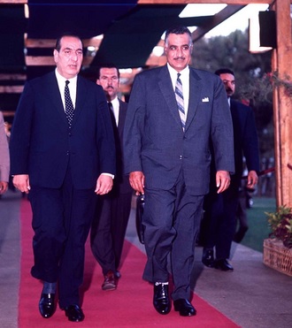 ملف:Charles Helou and Nasser in 1964.jpg
