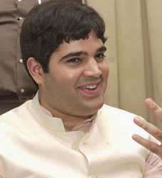 Gandhi Varun In Pilibhit.jpg