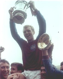ملف:Bobby moore.jpg