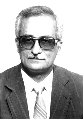 ملف:Yasin al-Ayyubi - 1970s.jpg