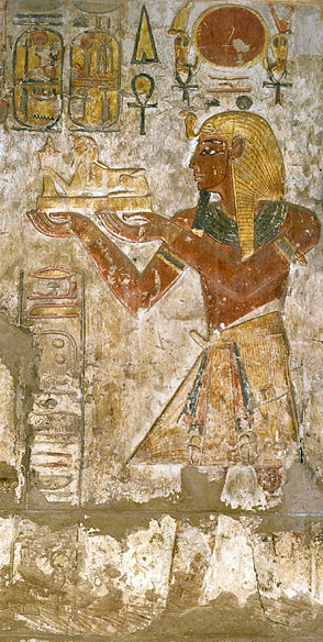 ملف:RamessesIII-KhonsuTemple-Karnak.png