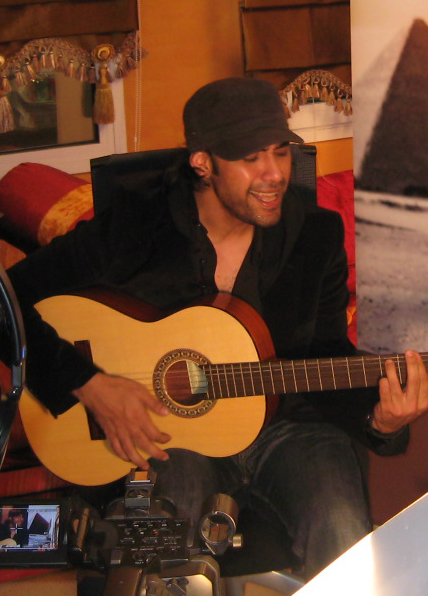 ملف:Amr mostafa emi.jpg