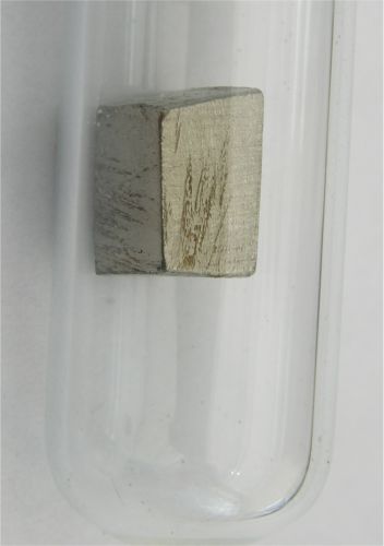 ملف:Praseodym 1.jpg