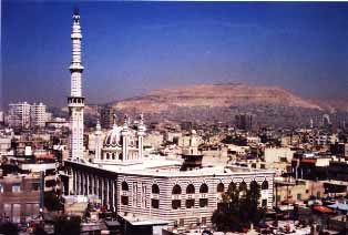 أحد مساجد الميدان.jpg