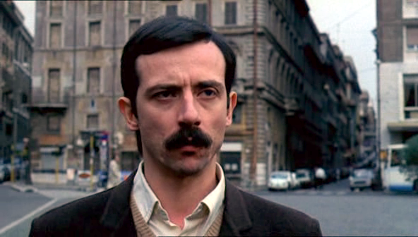 ملف:Il caso Moro (1986) - Mattia Sbragia.png