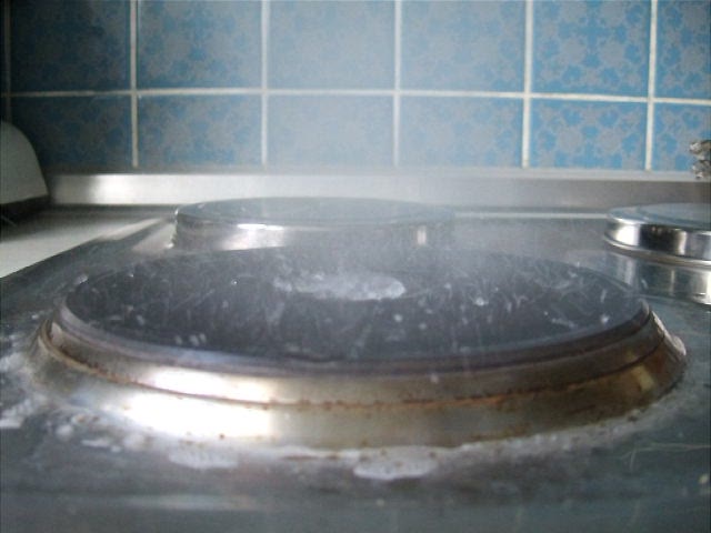 ملف:Wasser verdampft.jpg