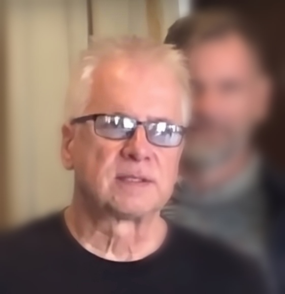 ملف:Zdenek Podskalsky ml 1957 Novotneho Lavka Praha 2021.jpg