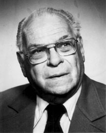 ملف:Milton Adolphus.jpg