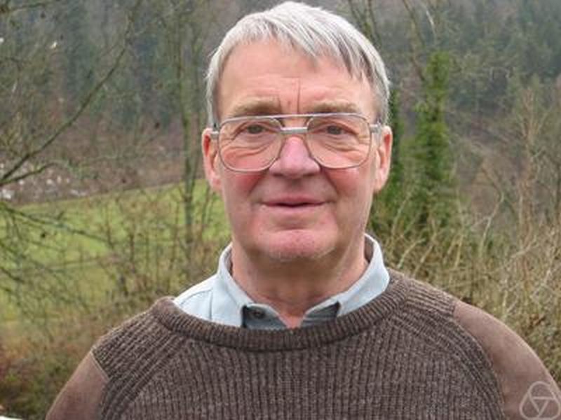 ملف:Julius Wess.jpg