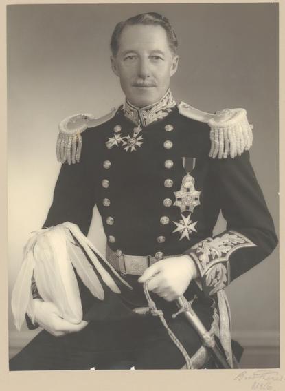 ملف:Lord huntingfield.jpg