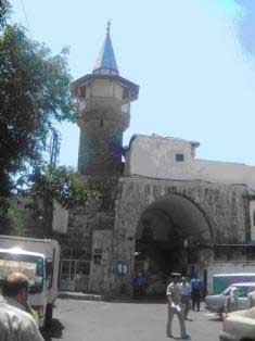 باب الصغير.jpg