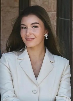 الأميرة أنيشا.jpg