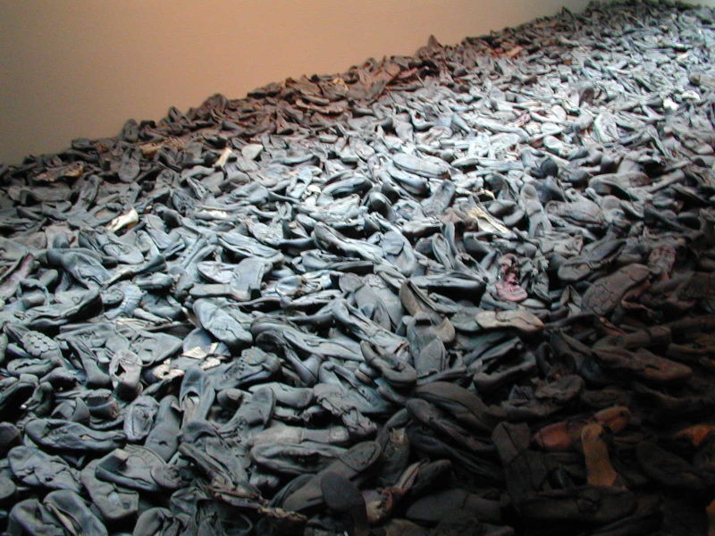 ملف:Halucaust washington museum.jpg