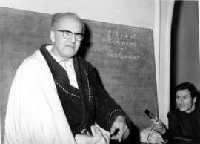 مالك بن نبي.