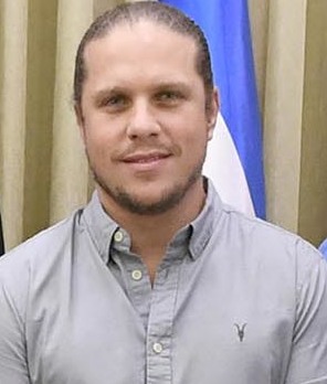 ملف:Gary Alazraki, September 2017 (2322) (cropped).jpg