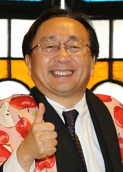 ملف:日本青森縣知事三村申吾.jpg