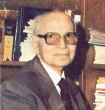 حسين مؤنس.jpg