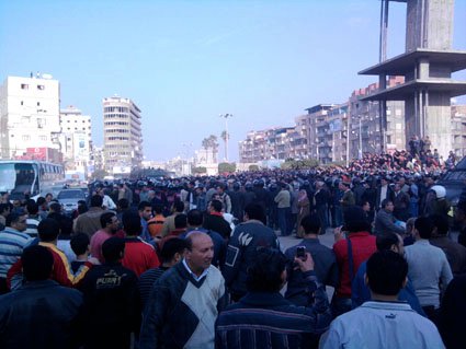 ملف:يوم الغضب في المحلة الكبرى 2011.jpg