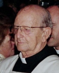 ملف:Fr. Marcial Maciel LC Late 2004.jpg