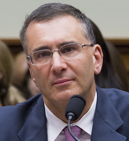 ملف:Jonathan Gruber at US House Oversight Cmte in 2014.jpg