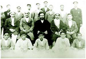 Iranian School in Bahrain 1939.jpg