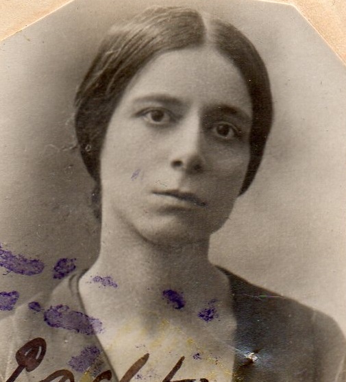 ملف:Eleni Lambiri Greece February 1925.jpg