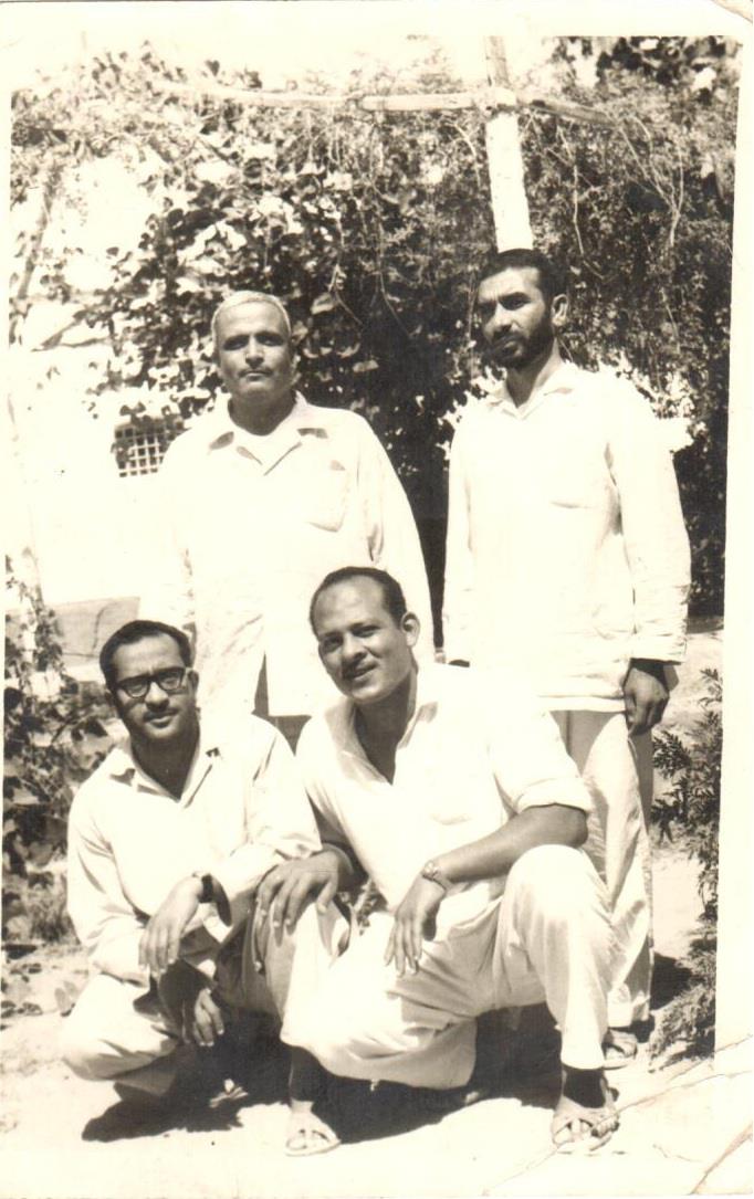 الشيخ حسن عليان ود على شهوان والمهندس عادل فريد في سجن طره