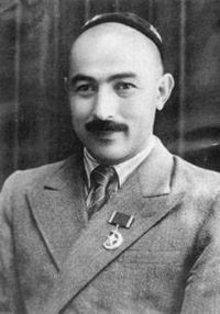 Ehmetjan Qasimi.jpg