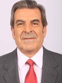 Eduardo Frei Ruiz-Tagle (خدم 1994–2000) 24 يونيو 1942 (العمر 83 سنة)