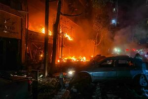 جانب من الدمار جراء الغارة الإسرائيلية على منطقة مار إلياس 17 نوفمبر 2024