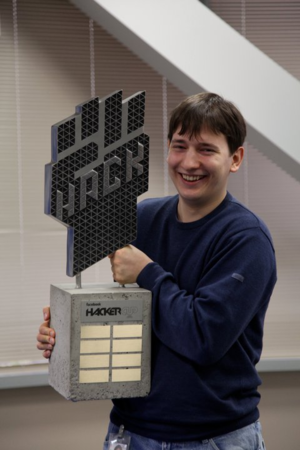 پيتر ميتريچيڤ بعد فوزه في كأس هاكر فيسبوك 2011.