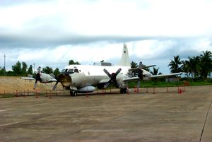 EP-3 Hainan Island 2001.jpg