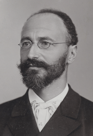 Eugen von Böhm-Bawerk 1896 Portrait cropped.png