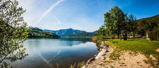 الطقس في قشن: 22.93°س/73.27°ف، الريح SW بسرعة 2.81 كم/س، 66% رطوبة.