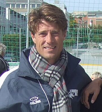 Brian-Laudrup-Darren-Laver-Lars-Hogh (cropped).jpg