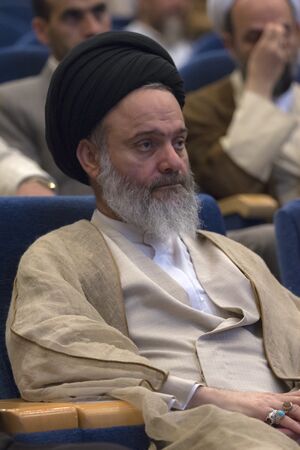 سید هاشم حسینی بوشهری 03.jpg