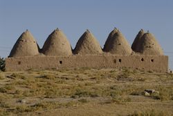 Harran beehive houses (2).JPG