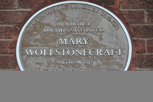 Brown plaque of Wollstonecraft's final home, in Camden