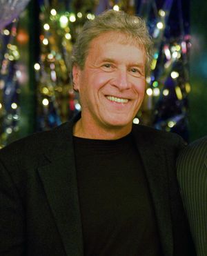 پركنز في نوفمبر 2009.