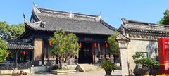Zhanyuan entrance courtyard..jpg