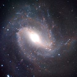 MESSIER 083 ESO XXL.jpg