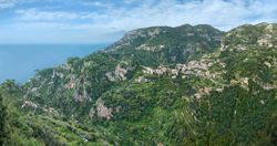 ساحل أمالفي حول راڤلو