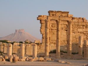 Qalaat Ibn Maan and Palmyra.JPG