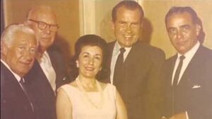 ممدوحة السيد، وزوجها، مع الرئيس الأمريكي الأسبق ريتشارد نيكسون