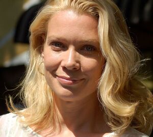Laurie Holden 2, 2012.jpg
