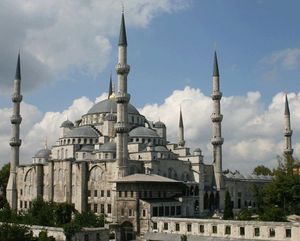 6 Minatares -Sultan Ahmed Mosque.jpg