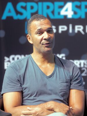 Ruud Gullit (2012).jpg